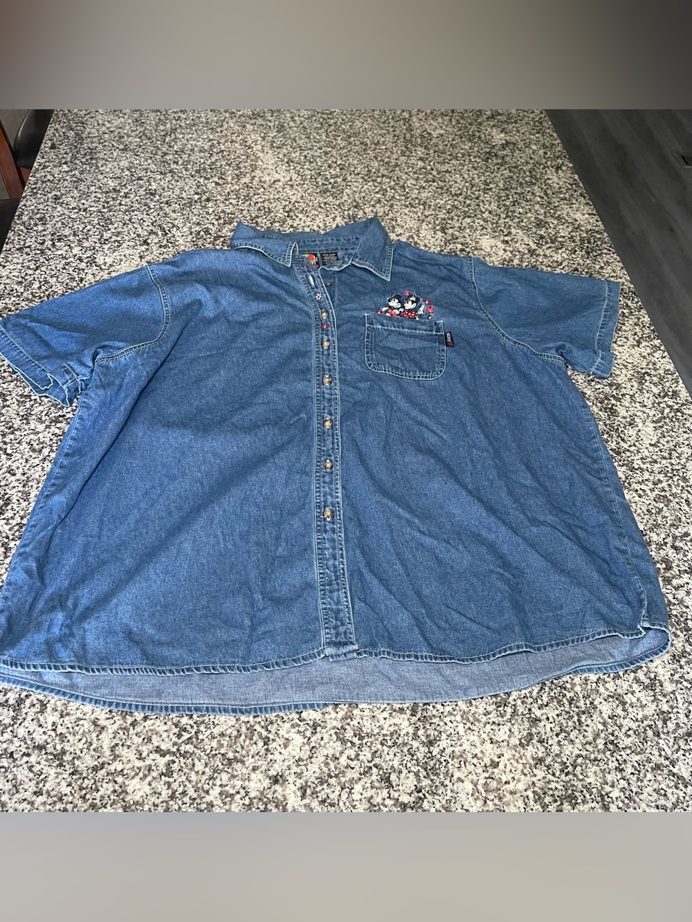 Vintage Disney Minnie Embroidered Denim Shirt Women's Size 26/28 Short Sleeve
